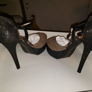 Chinese Laundry Heels